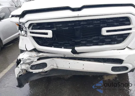 2022 Ram 1500 Big Horn 4X2 6'4 Box from USA, damaged, VIN 1C6RREBT0NN354913